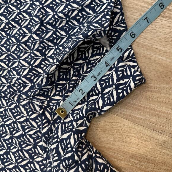 Anthropologie Level 99 Shorts Women's Size 28 Blue White Flat Front Chino Shorts - Picture 13 of 13